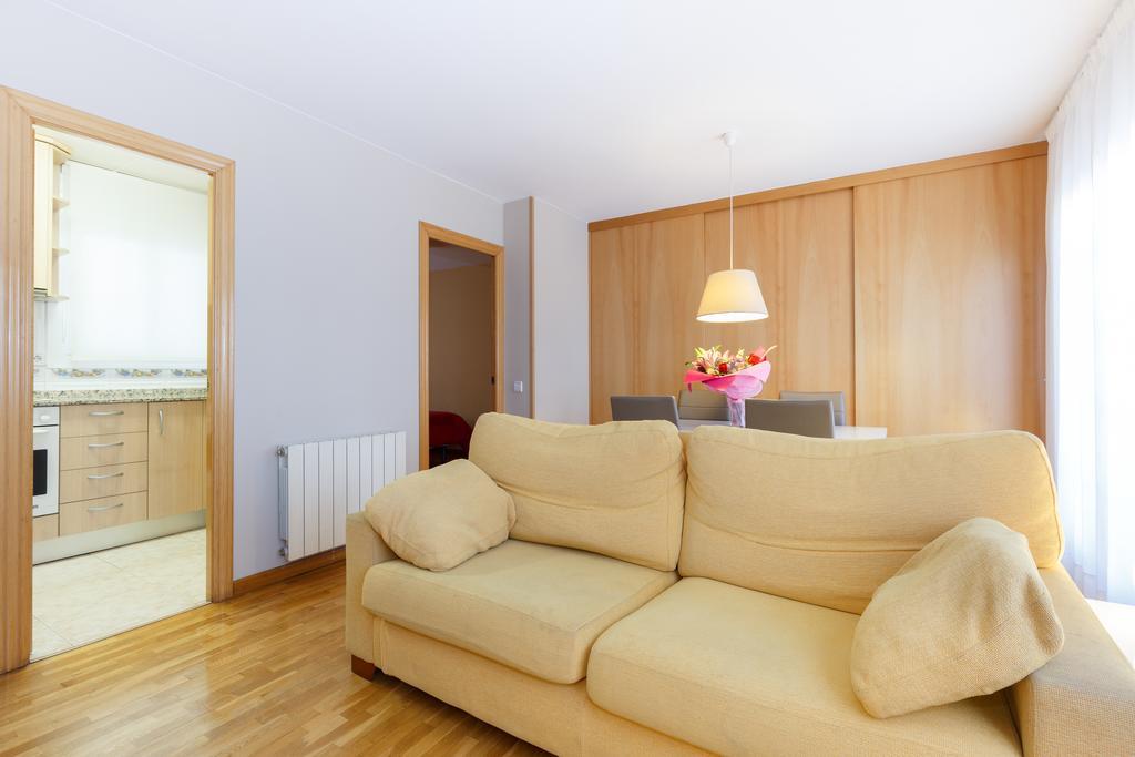Letsgo Sagrada Familia Penthouse Apartment Barcelona Exterior photo
